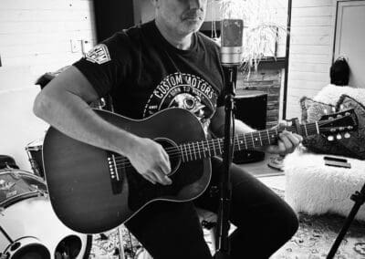 Lee Striemer at Skullcreek Studios